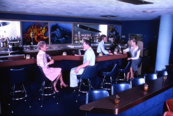 Cypress Gardens Quality Inn.