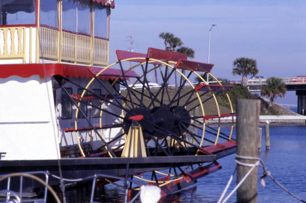 View showing paddle-wheel of the "Dixie Queen" steamer.