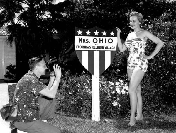 Mrs. Ohio posing for her husband - Volusia County, Florida