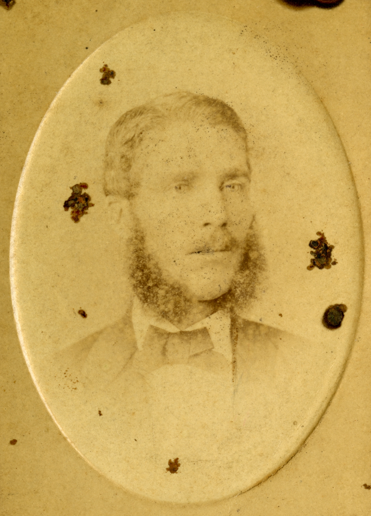 Portrait of Ed Gillmore.