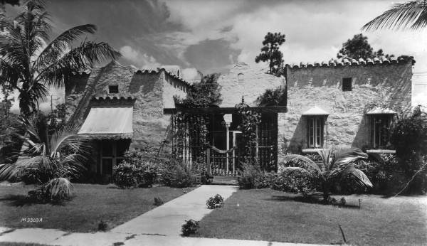 Frank Norman residence at 811 Navarre Avenue in Coral Gables, Florida.