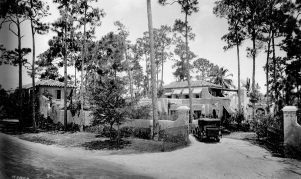 Florida Memory • View of the George Merrick residence at 832 South ...