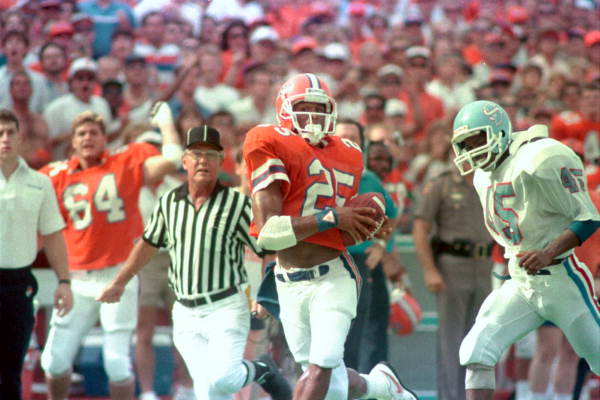 Stacey Simmons catching the football for a touchdown - Gainesville, Florida