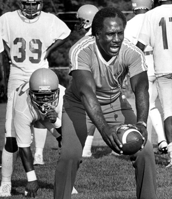 Rudy Hubbard instructs his players - Tallahassee, Florida