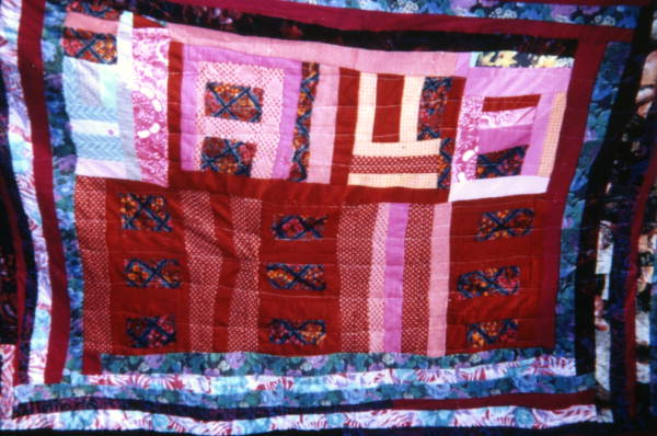 Quilt made by Ella Johnson Dinkins in Eatonville, Florida.
