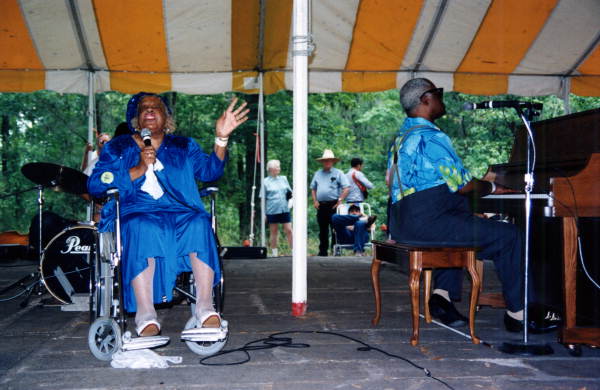 Willie James with Mary McClain at Florida Folk Festival - White Springs, Florida .