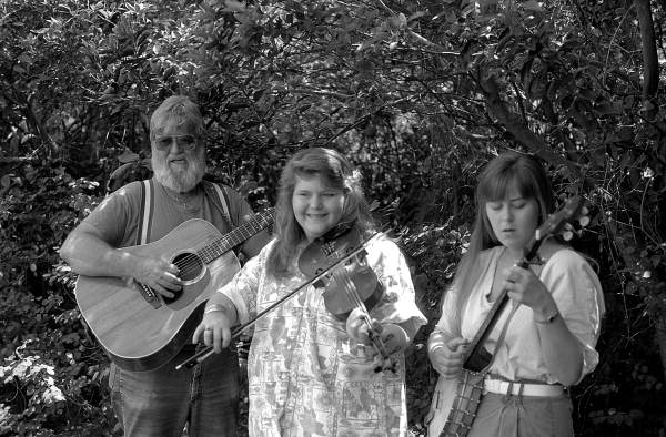 Members of the Home Grown Stringband performing- Miami, Florida.