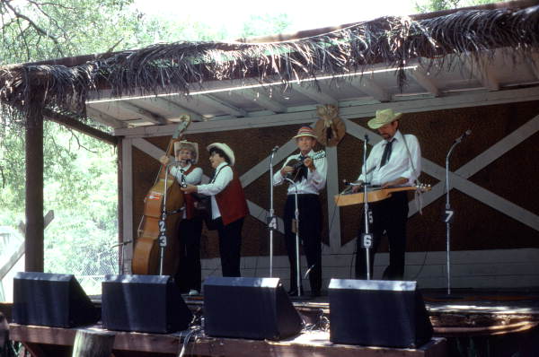 Country Cousins performing - North Miami, Florida.