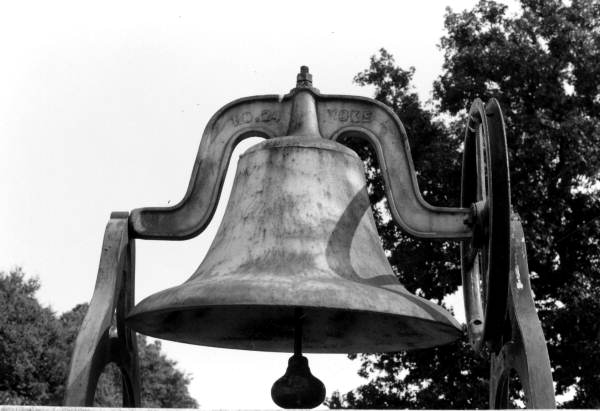 Church bell- Campbellton, Florida
