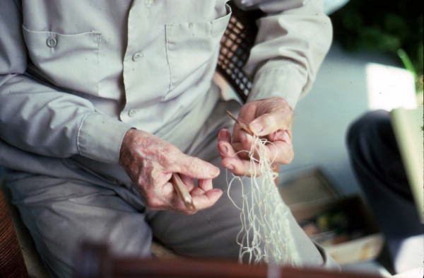 Valley Hill making a cast net