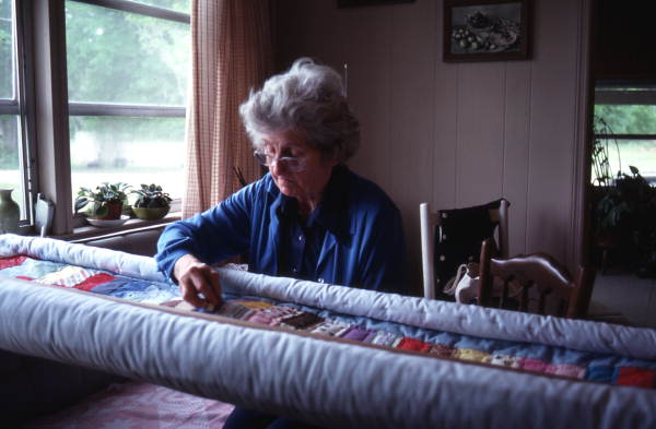 Grace Scaff quilting using a portable frame - Jasper, Florida
