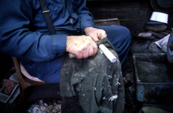 Loys Cain makes a knife handle - Eastpoint, Florida