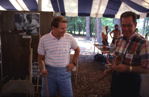 Wood-carver Dale Cooey and Secretary of State Jim Smith - White Springs, Florida