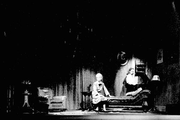 Play performed by the Winter Haven Community Playhouse