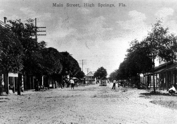 Main Street - High Springs, Florida.