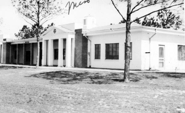 Mess building at Dorr Field in Arcadia, Florida.