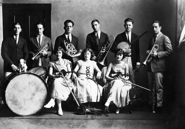 De Soto High School orchestra