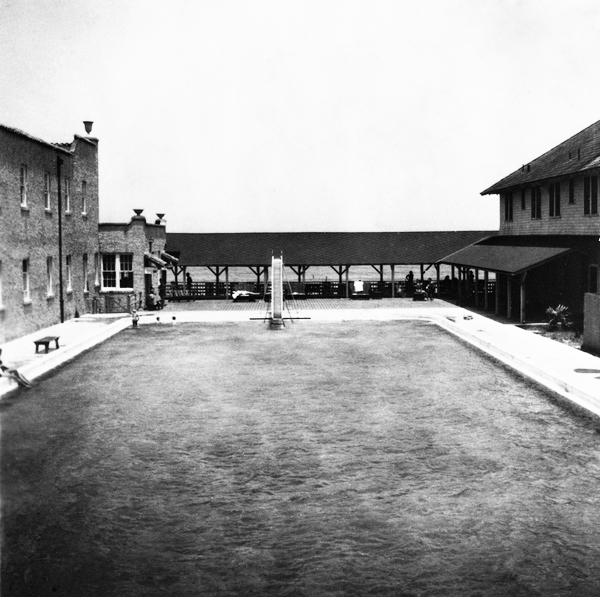 Atlantic Beach Hotel swimming pool