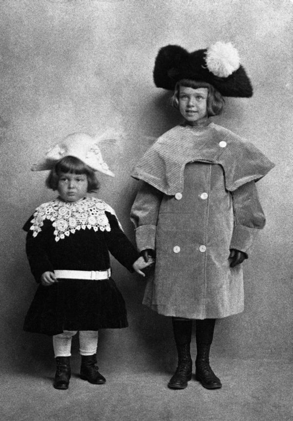 Leslie F. and Ted M. Cobb