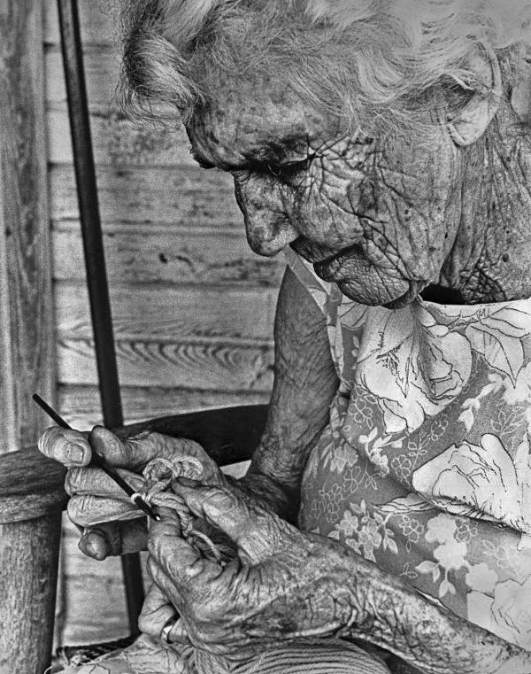 Edna Warner crocheting - Madison, Florida