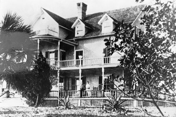 Fort Pierce Hotel - Fort Pierce, Florida.