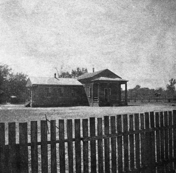 School building - Harp, Florida