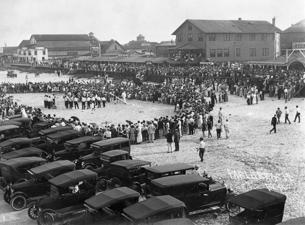 Beauty contest - Pablo Beach, Florida.