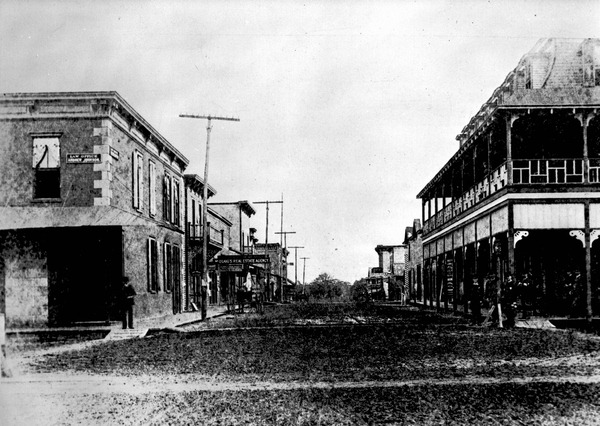 Street scene - Kissimmee, Florida