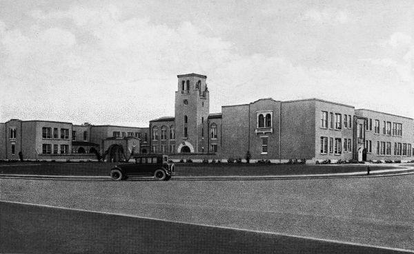 Junior and senior high school - Leesburg, Florida