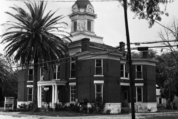 Old Baker County Courthouse - Macclenny, Florida