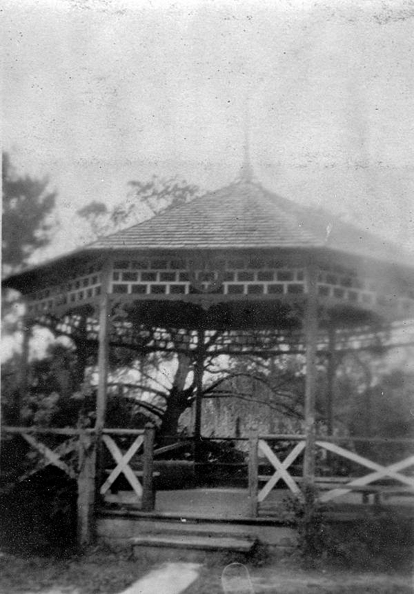 Spring house - Manatee, Florida