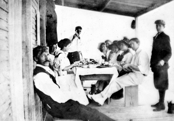 Picnic at the bathhouse
