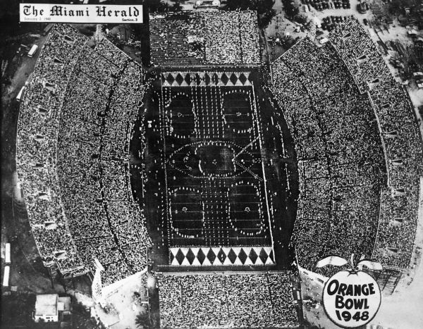 Aerial view of 1948 Orange Bowl half-time show