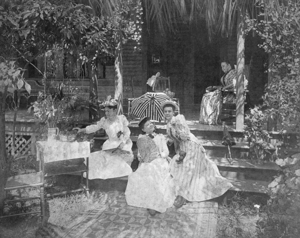 Lily Anderson, Jessie Davis, Margaret Anderson and Mrs. James Mellon at the Mellon Home - Palatka, Florida