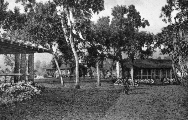 Cottages at Moon Lake Dude Ranch - Pasco County, Florida