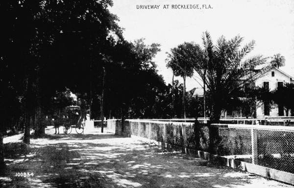 View of a driveway - Rockledge, Florida