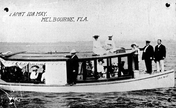 Yacht Ida May at Melbourne Beach - Indian River, Florida
