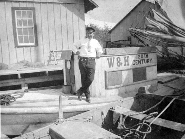 The "20th Century" runboat of Wilson and Huddleston's Wholesale fish.