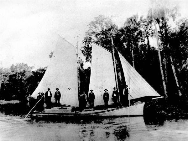 Sailing vessel on the Crystal River