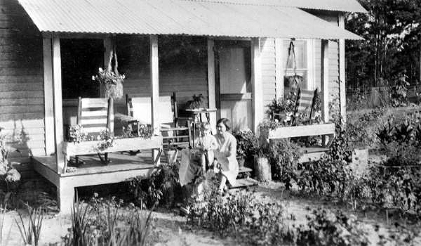 Ruth and Harold Odom at the Tall Timbers Plantation - Tallahassee, Florida.