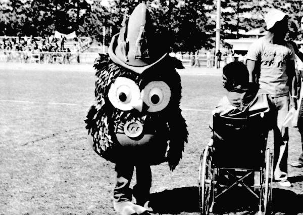 Woodsy the Owl at Sunland Hospital - Tallahassee, Florida