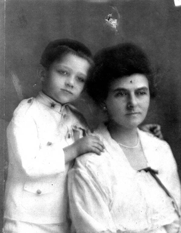 James Clifton Gwynn, Sr. and Mary Welford Wilson Gwynn - Tallahassee, Florida