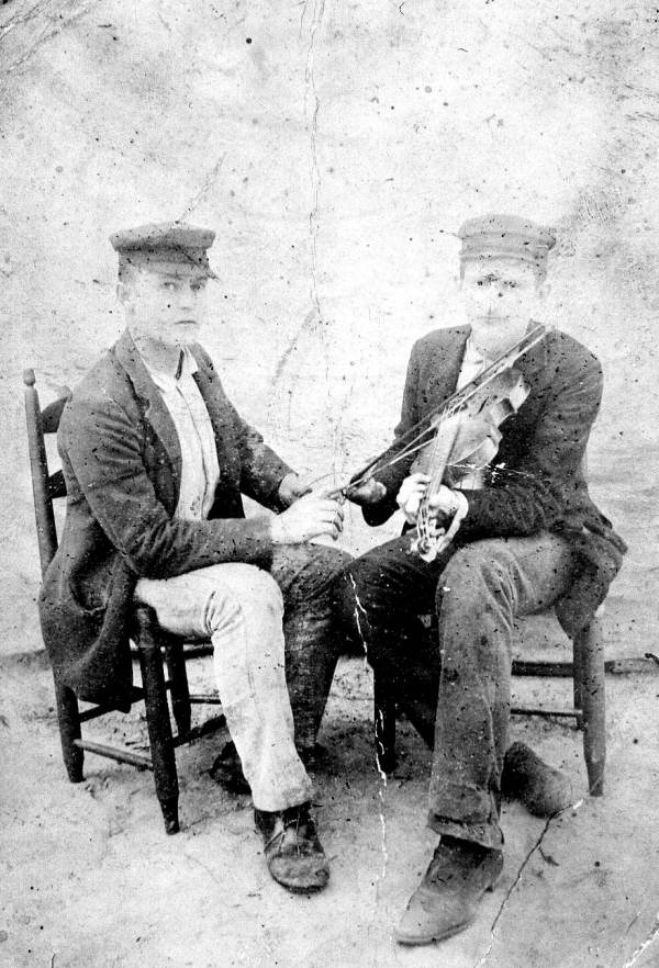 Isham Leon "Lee" Walker and Ples Whiddon