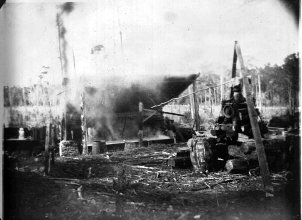 Boiling the cane sap and making syrup - Tucker Grove, Florida
