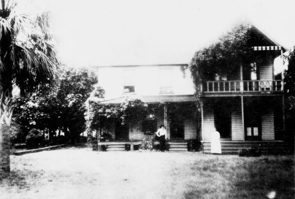 Home of T.K. and Sally Godbey - Waldo, Florida