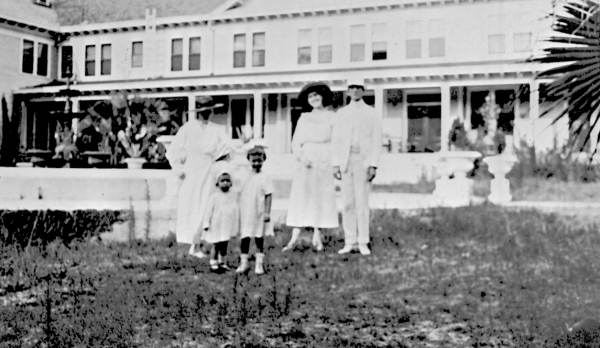 Families in front of the Hampton Springs Hotel - Taylor County, Florida.