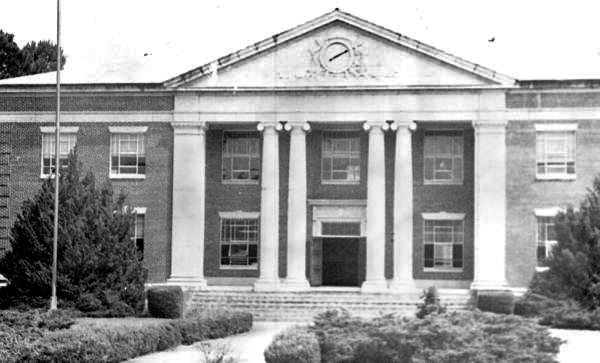 Baker County courthouse - Macclenny, Florida.