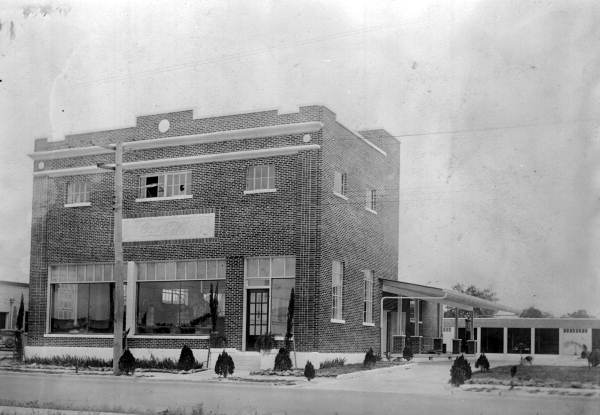 Coca-Cola Building at East Main Street - Leesburg, Florida