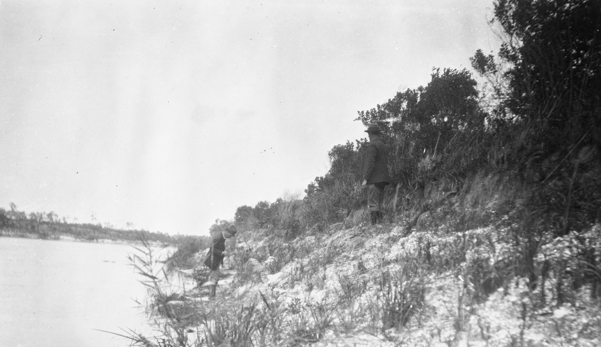 Saint Lucie Canal near Indiantown