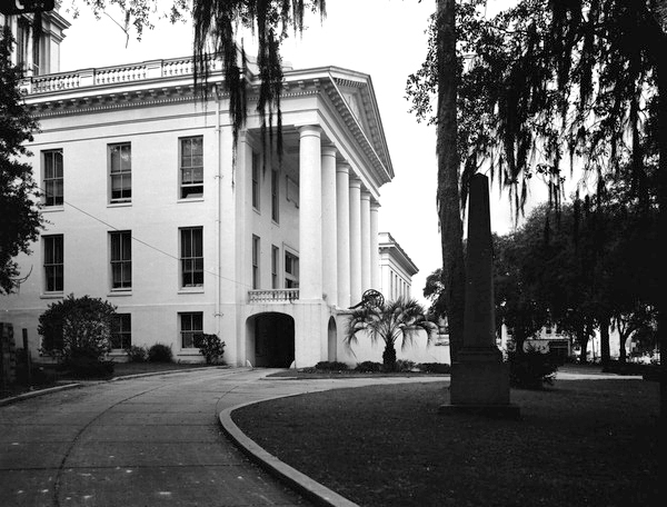 East front of State Capitol building.